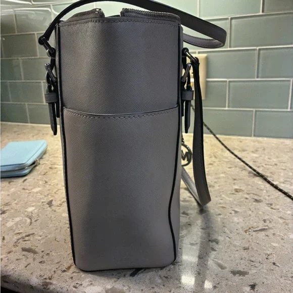 Michael Kors Light Gray Saffiano Leather Tote with MK Charm - Picture 5 of 8